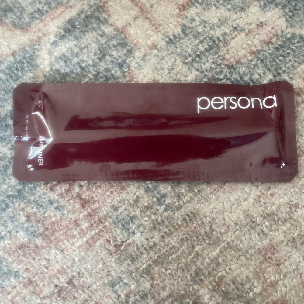 Persona Lip Liner